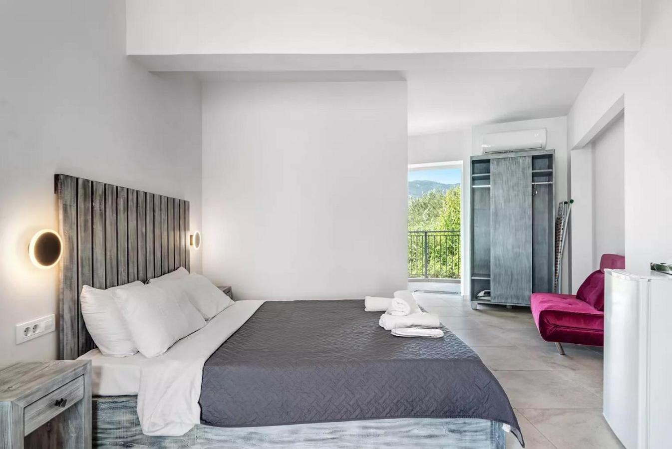 Blue Star Aparthotel Нідрі Екстер'єр фото