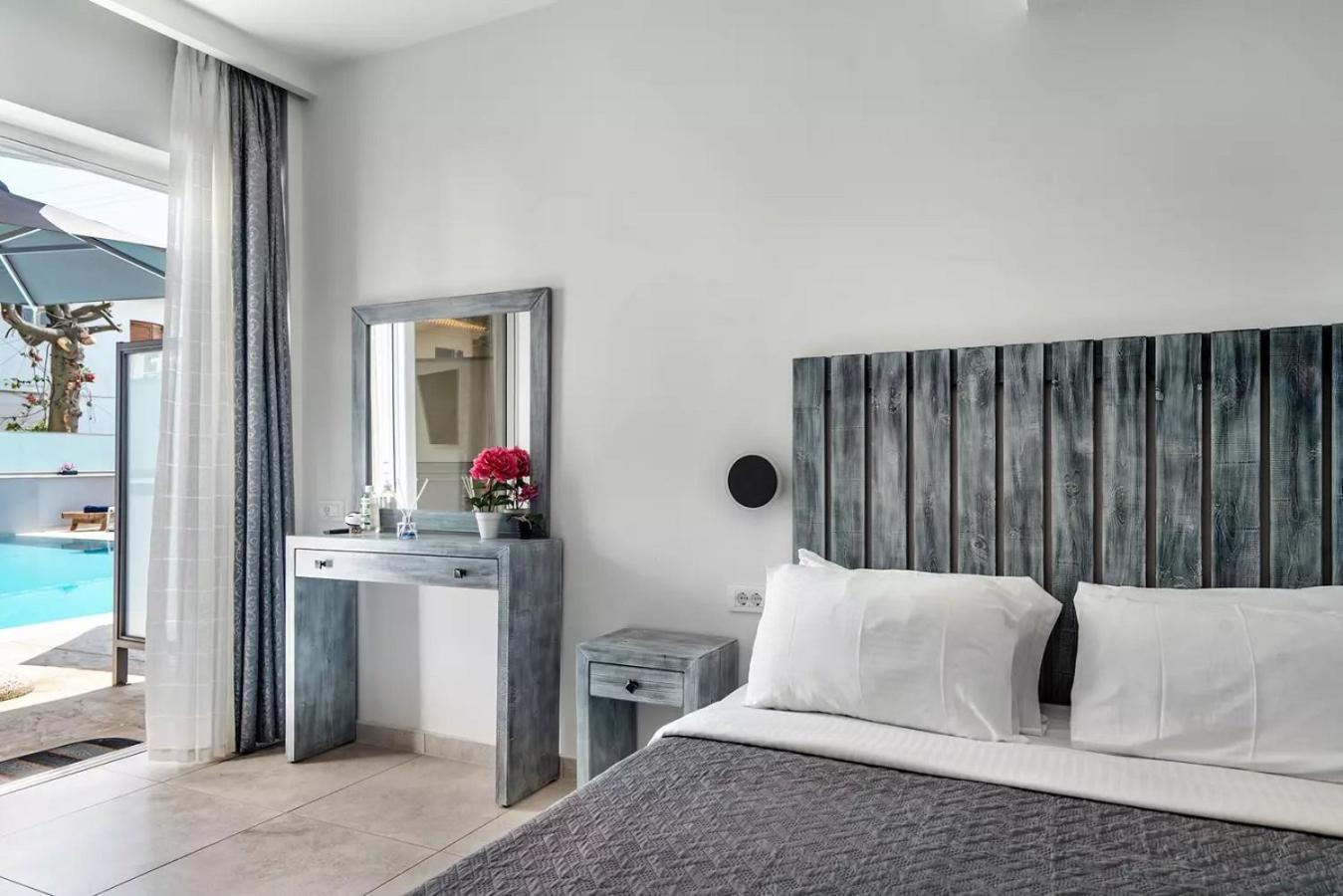 Blue Star Aparthotel Нідрі Екстер'єр фото